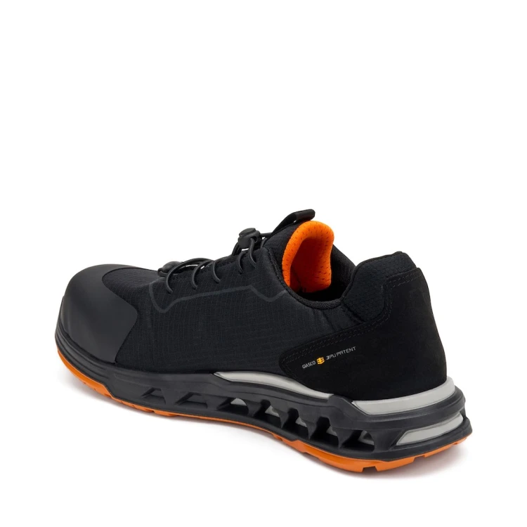 3L135SA-1-UNIVERSE_SAFETY-SHOES-GIASCO.jpg